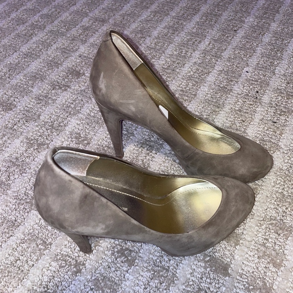 BCBG high heels